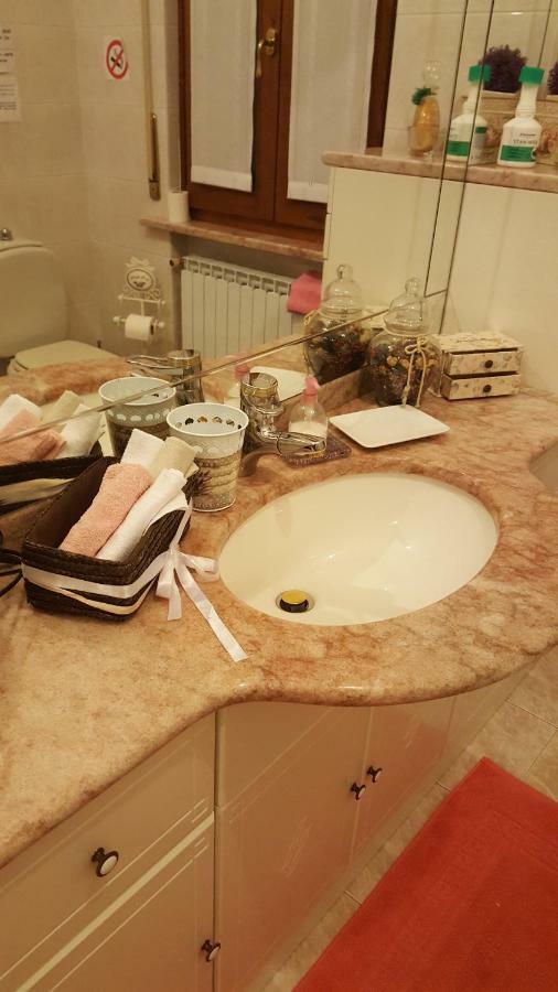 Relax By Marzia Hotel Roverbella ภายนอก รูปภาพ