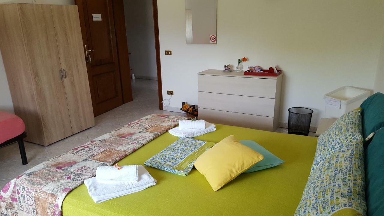 Relax By Marzia Hotel Roverbella ภายนอก รูปภาพ